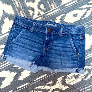 American Eagle women’s shorts size 8